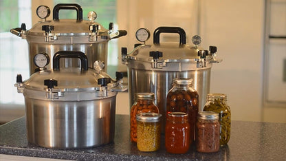 All American 1930: 21.5qt Pressure Cooker/Canner (The 921) – Exclusive Metal to Metal Sealing System – Easy to Open & Close – Suitable for Gas, Electric, or Flat Top Stoves – Made in the USA